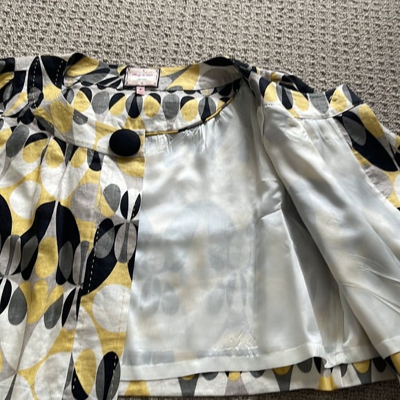 Fun spring/summer 100%linen. light grey, black, white and soft yellow pattern - Picture 3 of 3